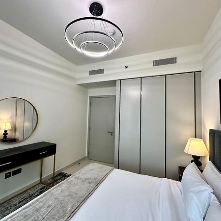 Apartamento Lux Bnb I Sun Rise Bay I Palm & Sea View Dubái Exterior foto